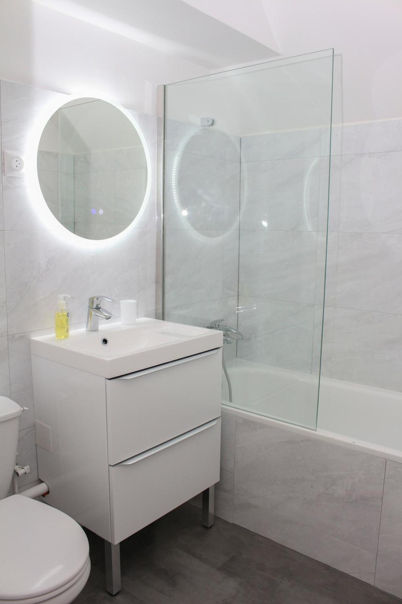 Appartement Entier *Au Pied De La Gare* Жювизи-сюр-Орж Экстерьер фото