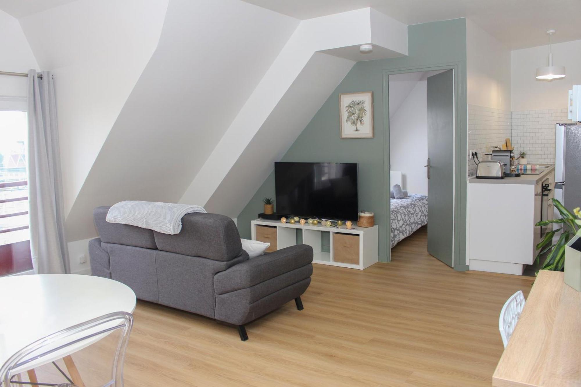 Appartement Entier *Au Pied De La Gare* Жювизи-сюр-Орж Экстерьер фото